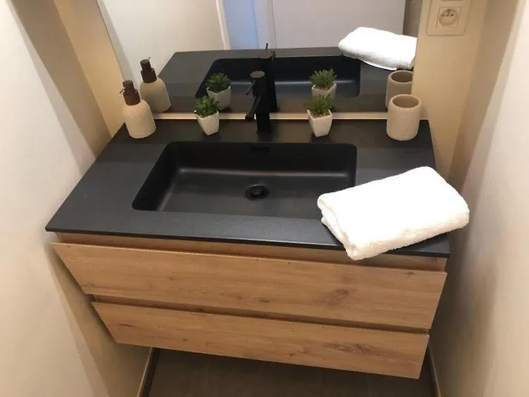 L'Escapade Urbaine - Montignies-Sur-Sambre Apartment Charleroi Belgium