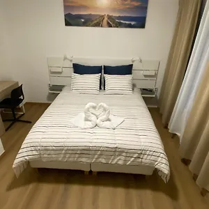 Appartement 1-d011 Superbe Spacieux Tres Calme, Charleroi